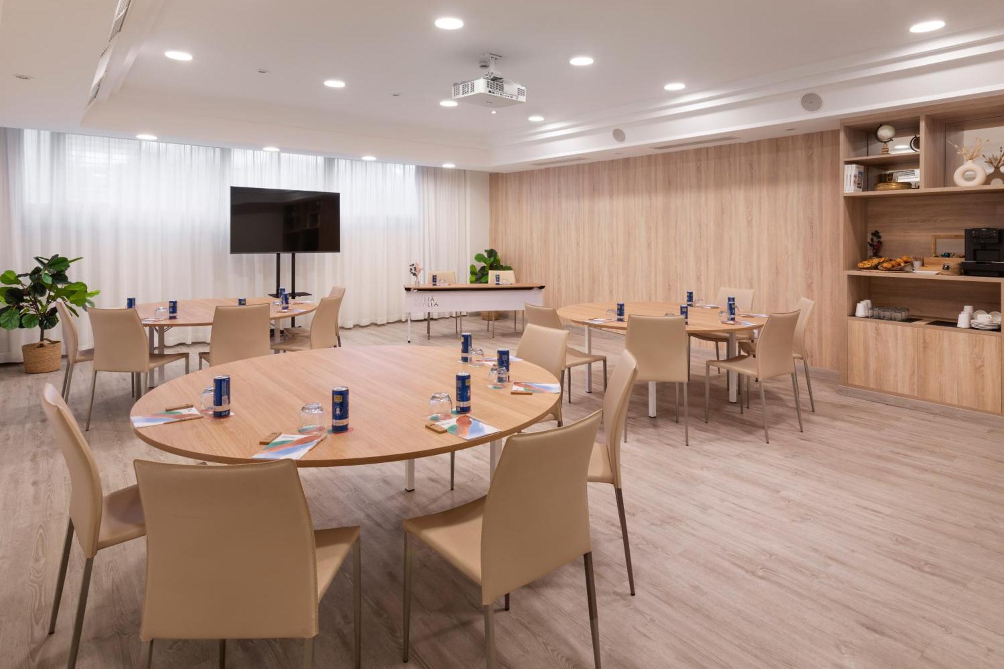 Melia 4* Sevilla